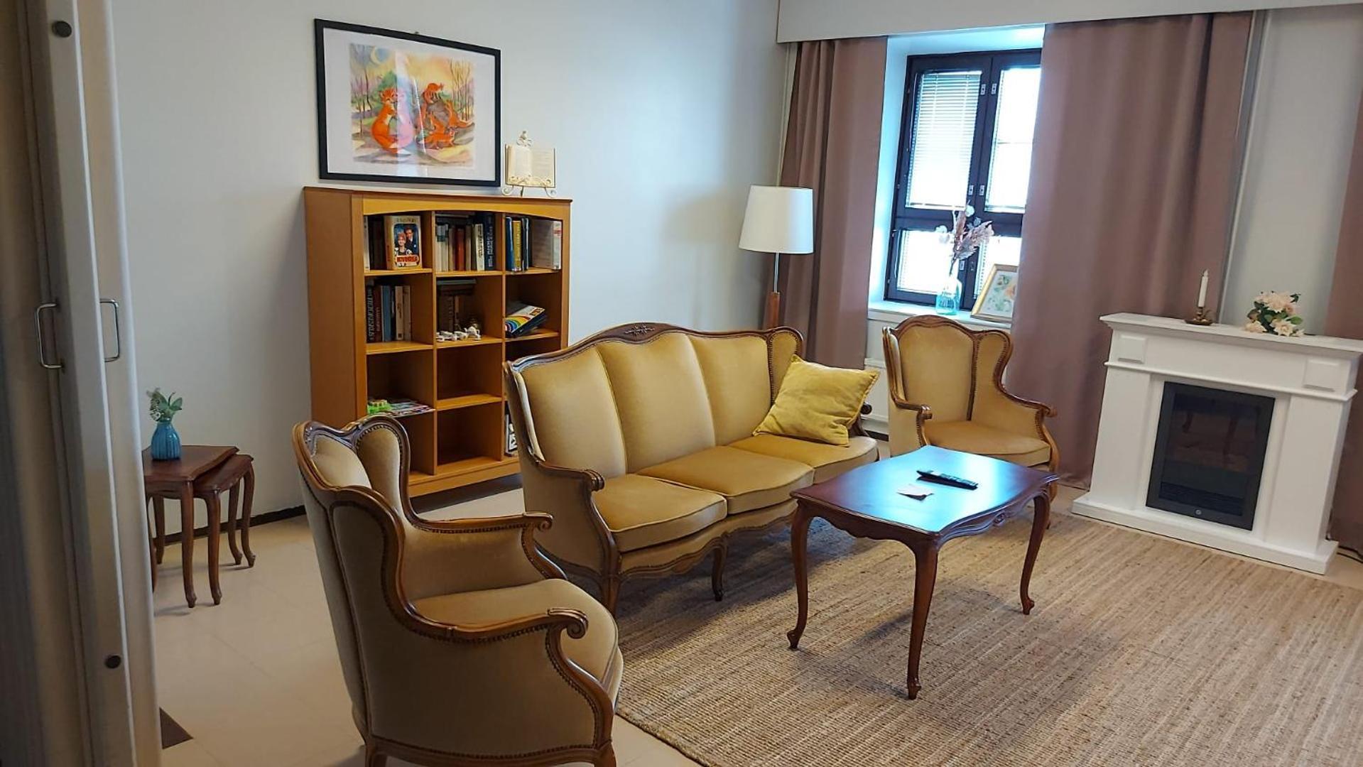 Auberge de jeunesse Majoitus Fox à Kuopio Extérieur photo