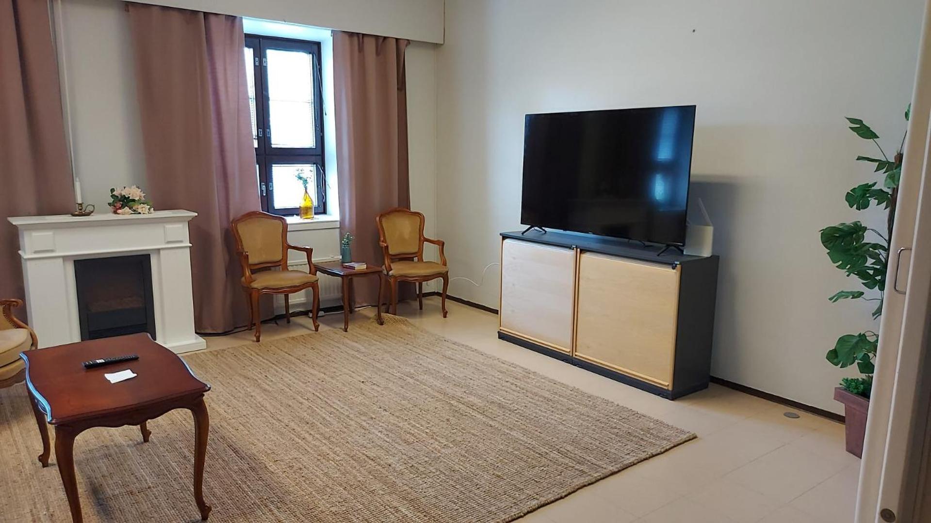 Auberge de jeunesse Majoitus Fox à Kuopio Extérieur photo
