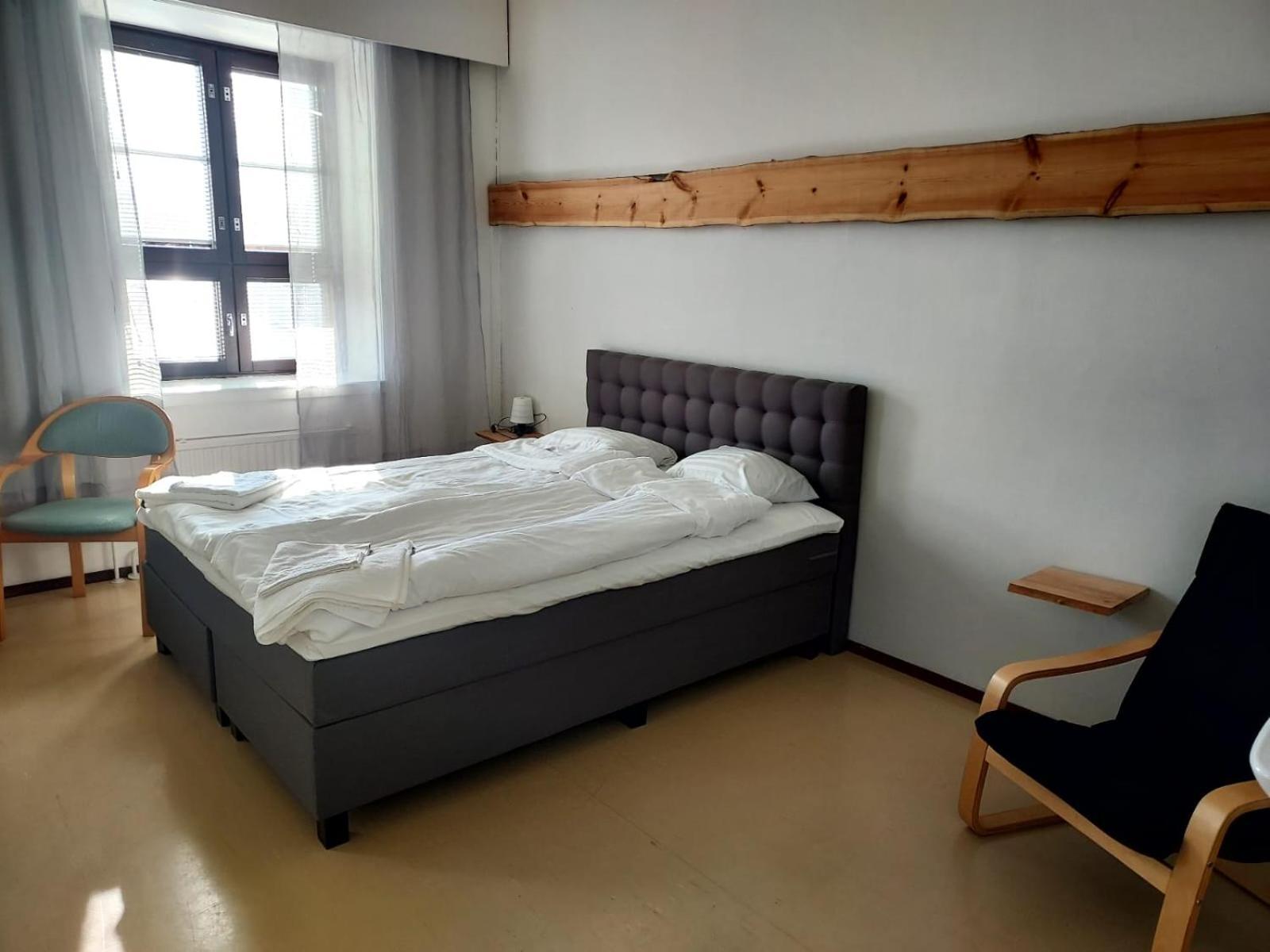 Auberge de jeunesse Majoitus Fox à Kuopio Extérieur photo