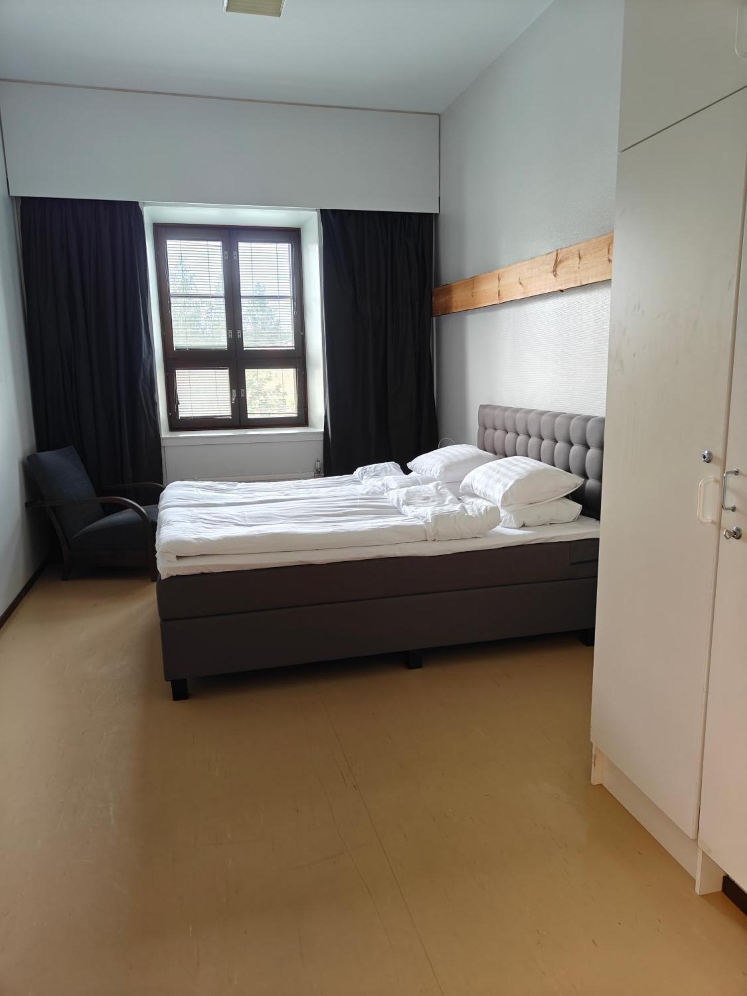 Auberge de jeunesse Majoitus Fox à Kuopio Extérieur photo